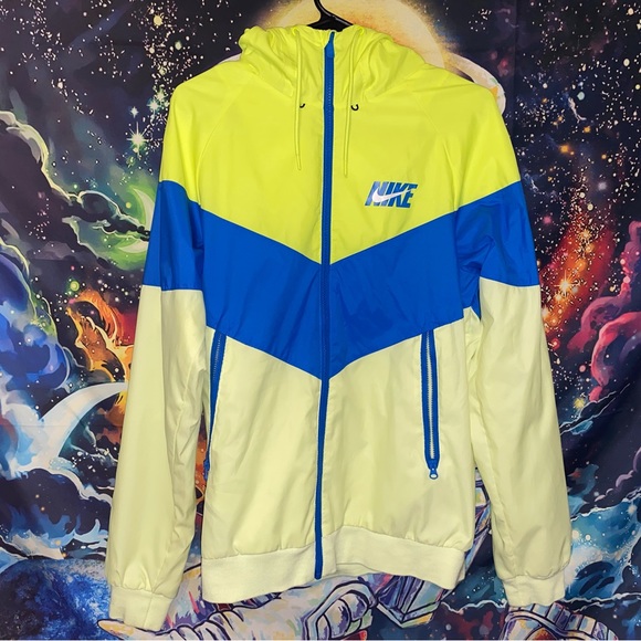 Men’s Small Nike Windbreaker For Sale - Picture 1 of 4